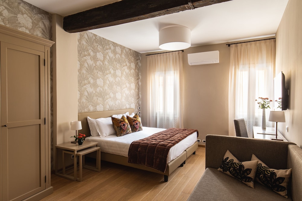 Hotel Porta San Mamolo-Bologna Updated 2023 Room Price-Reviews & Deals |  Trip.com