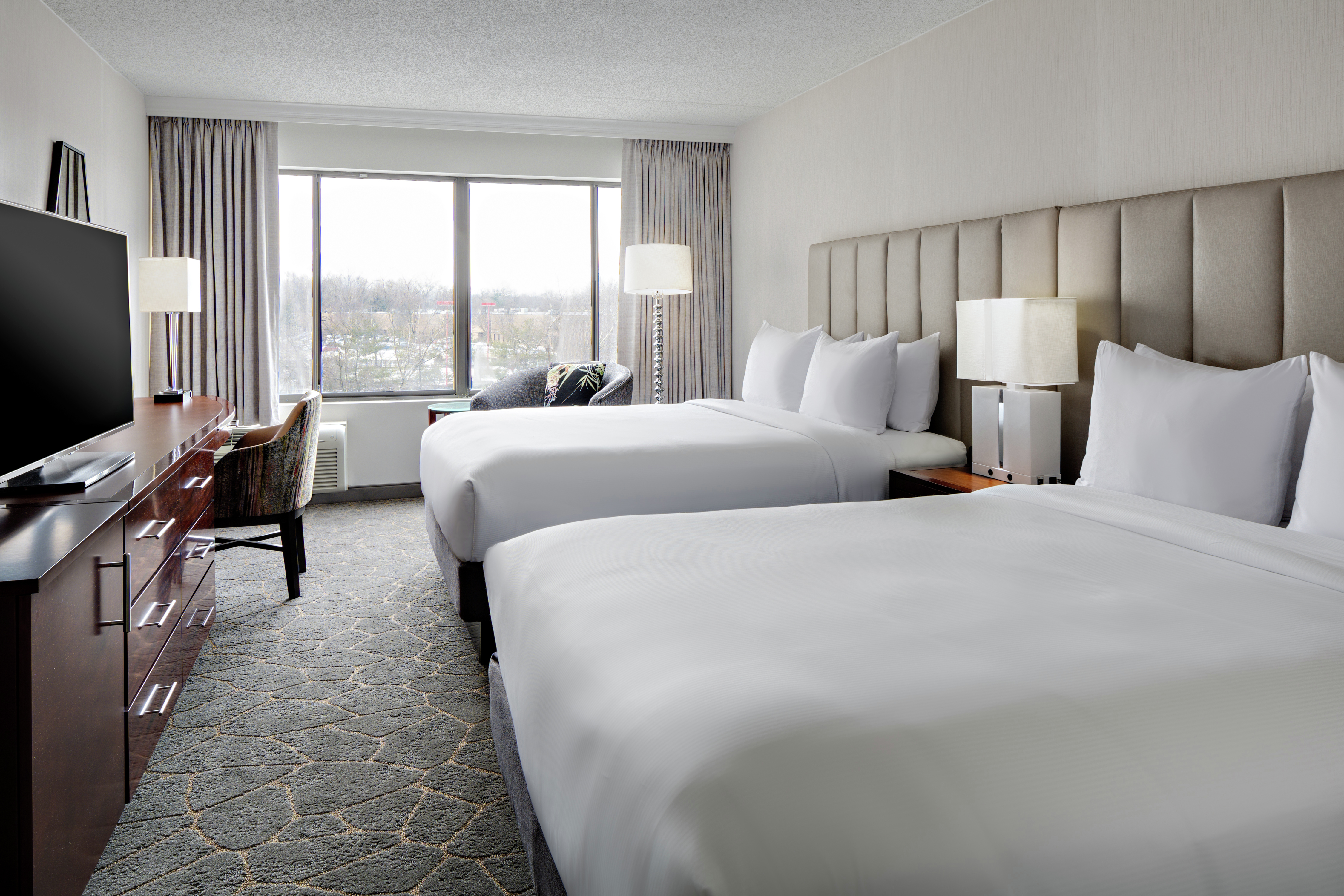 DoubleTree by Hilton Fairfield Hotel & Suites-Fairfield Updated 2023 Room  Price-Reviews & Deals | Trip.com