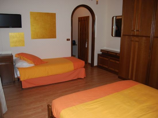Bed & Breakfast Villa Filotea - Valutazioni di hotel stelle a Desenzano del  Garda