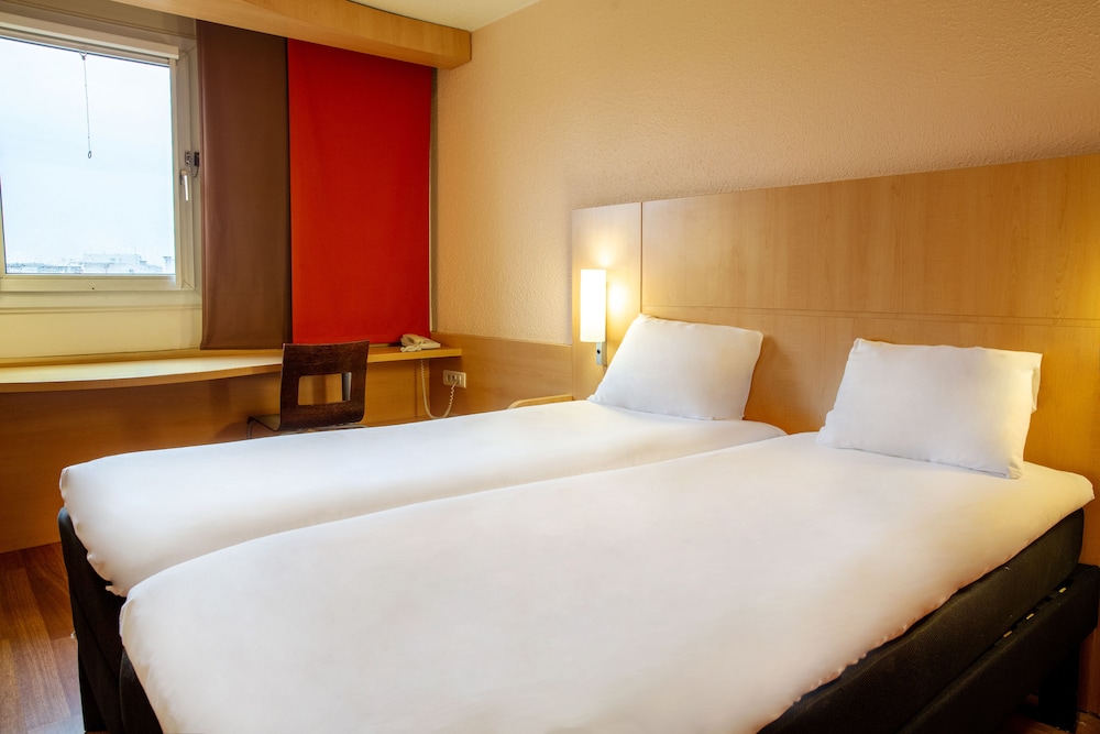 Ibis Paris Porte d'Orleans-Montrouge Updated 2023 Room Price-Reviews &  Deals | Trip.com