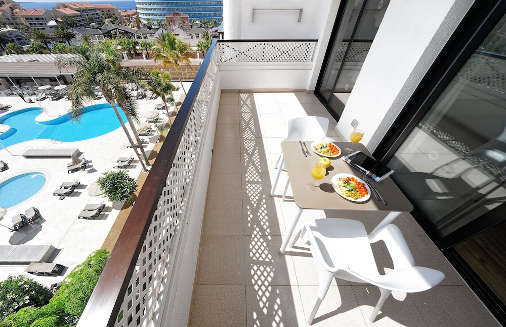 Hotel Parque La Paz-Playa de las Americas Updated 2022 Room Price-Reviews &  Deals | Trip.com