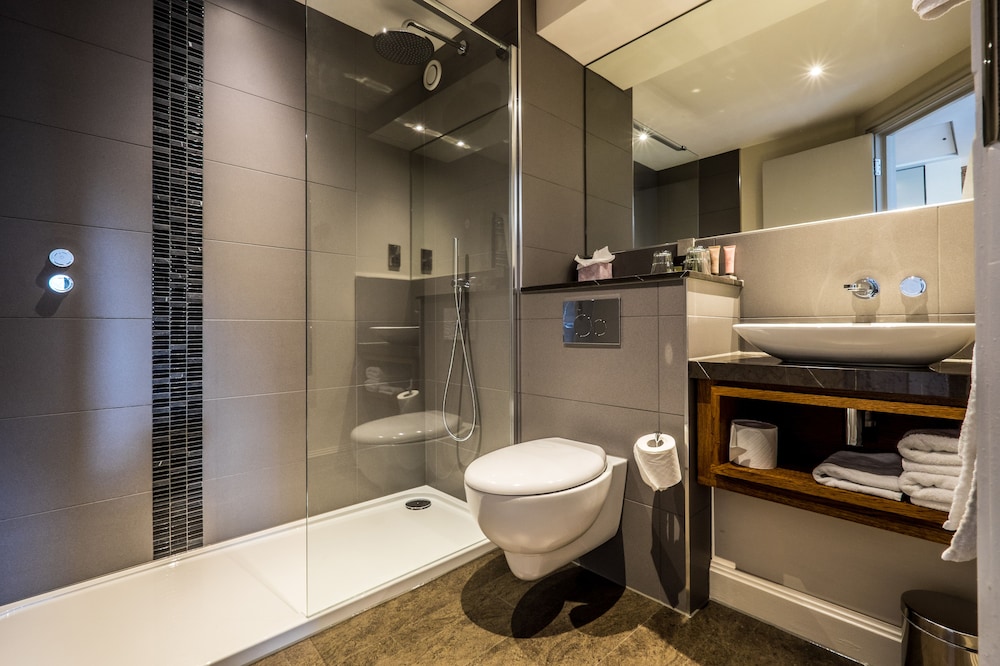 The Alexander Pope Hotel-Twickenham Updated 2023 Room Price-Reviews & Deals  | Trip.com