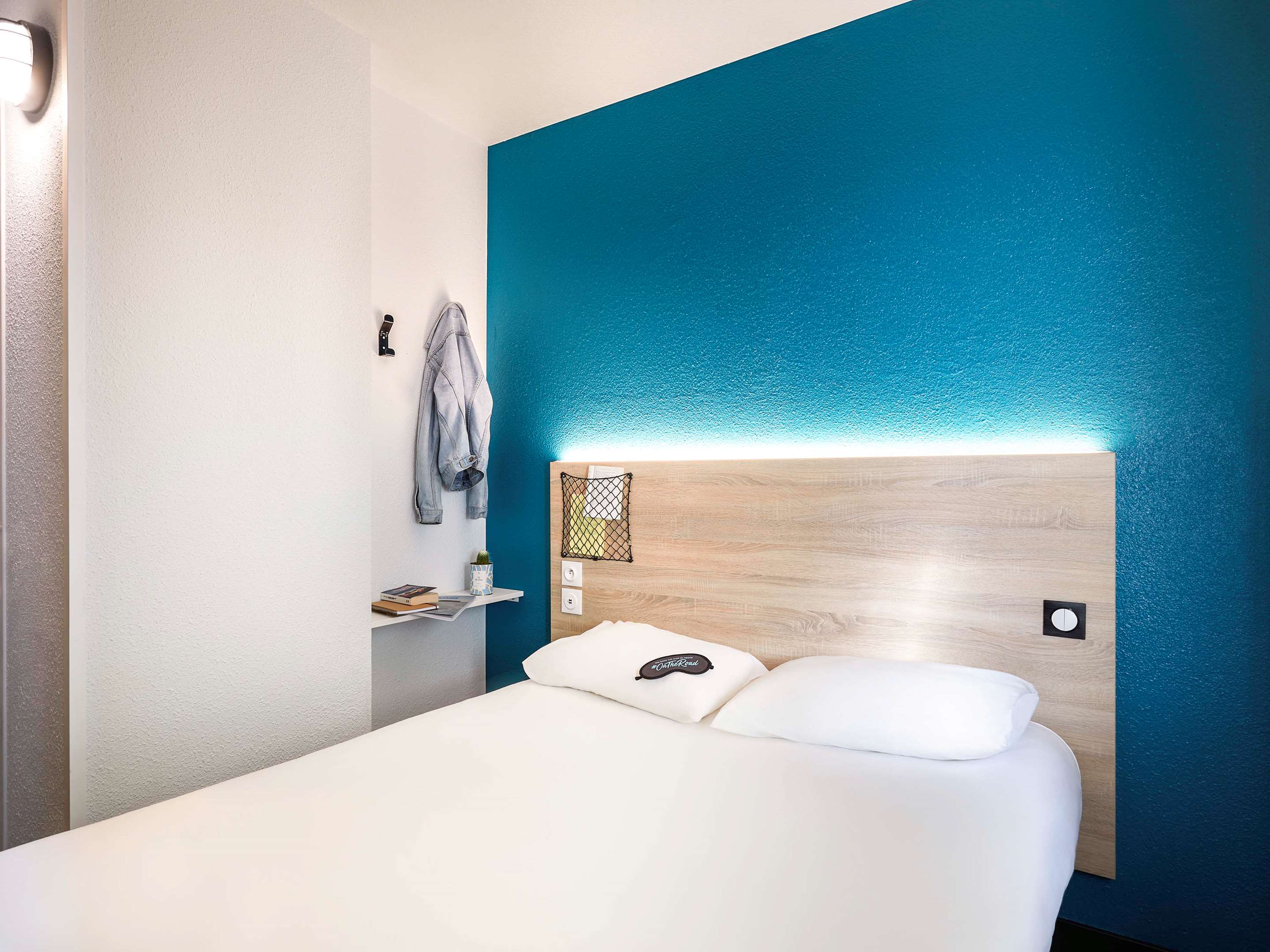 hotelF1 Paris Porte de Montreuil-Bagnolet Updated 2023 Room Price-Reviews &  Deals | Trip.com