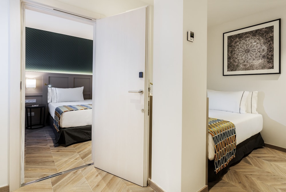 Eurostars Puerta Real Hotel - Valoraciones de hotel de 4 estrellas en  Granada