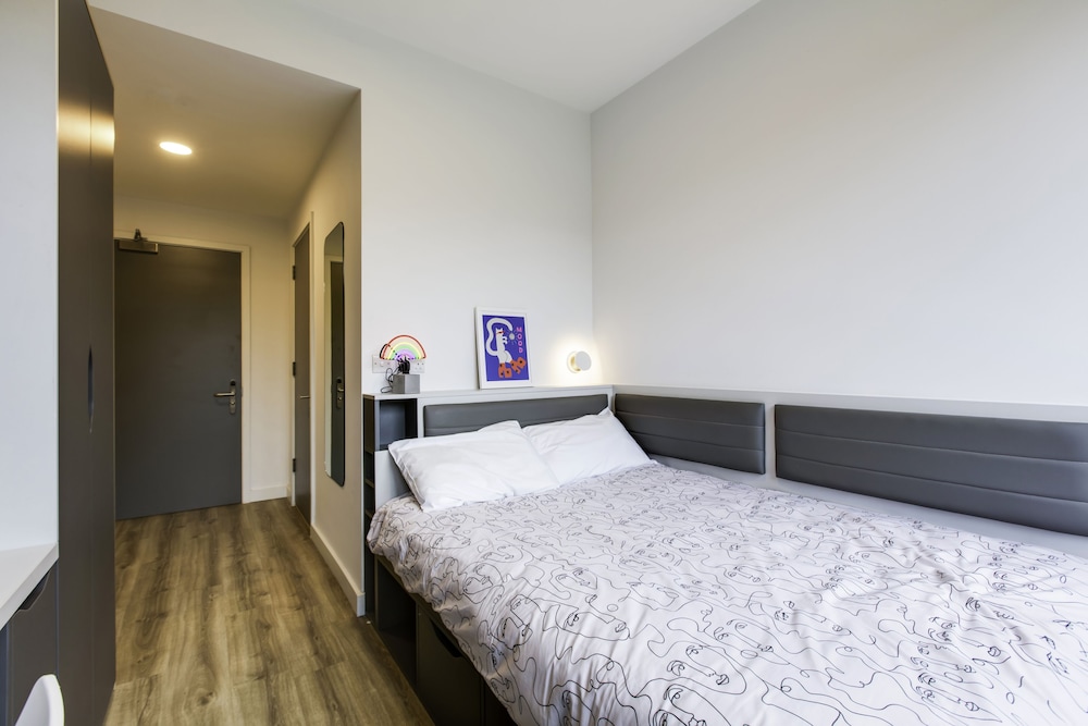 Highfield Park Student Accommodation-Dublin Updated 2022 Room Price-Reviews  & Deals | Trip.com