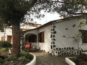 帕玛士村舍酒店(La Casita de Las Palmas VV)