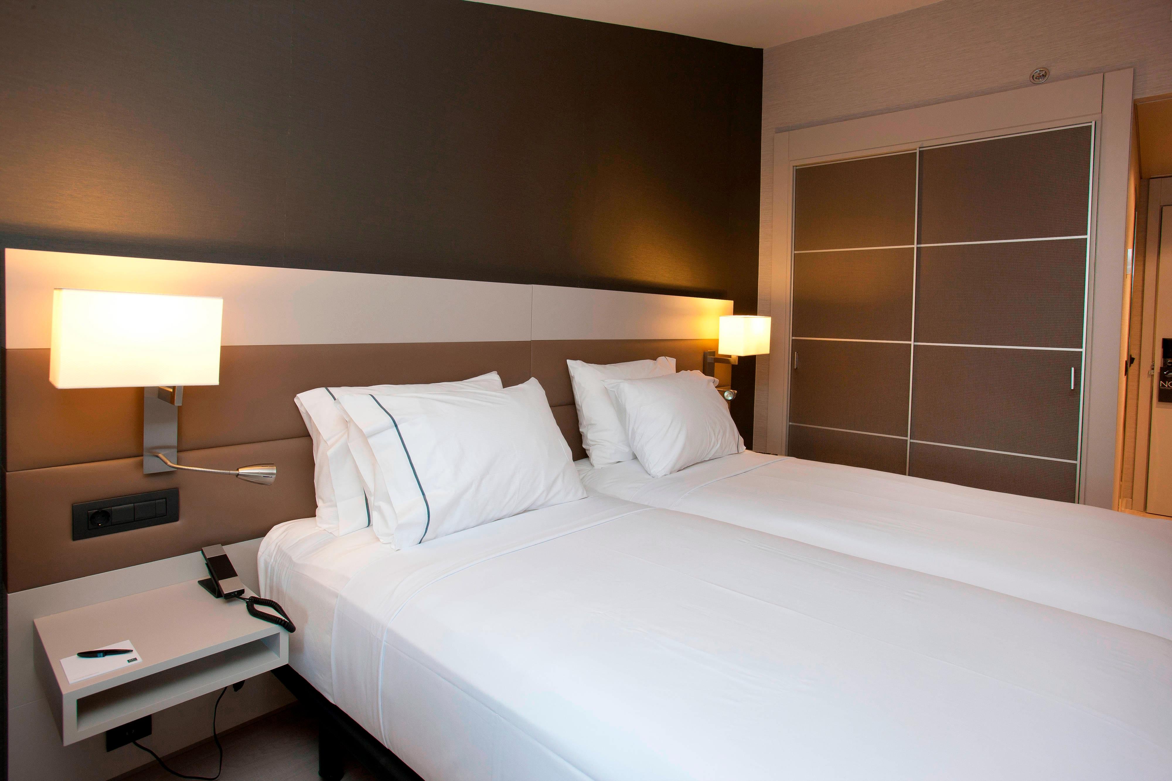 AC Hotel Colón Valencia by Marriott-Valencia Updated 2022 Room  Price-Reviews & Deals | Trip.com
