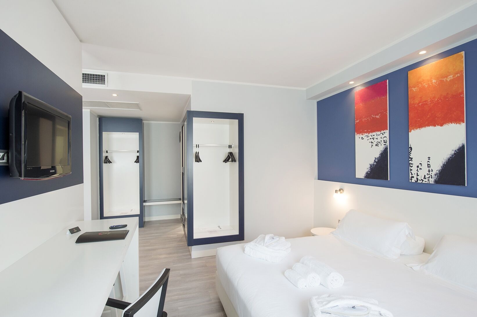 Neo Hotel-Bresso Updated 2022 Room Price-Reviews & Deals | Trip.com