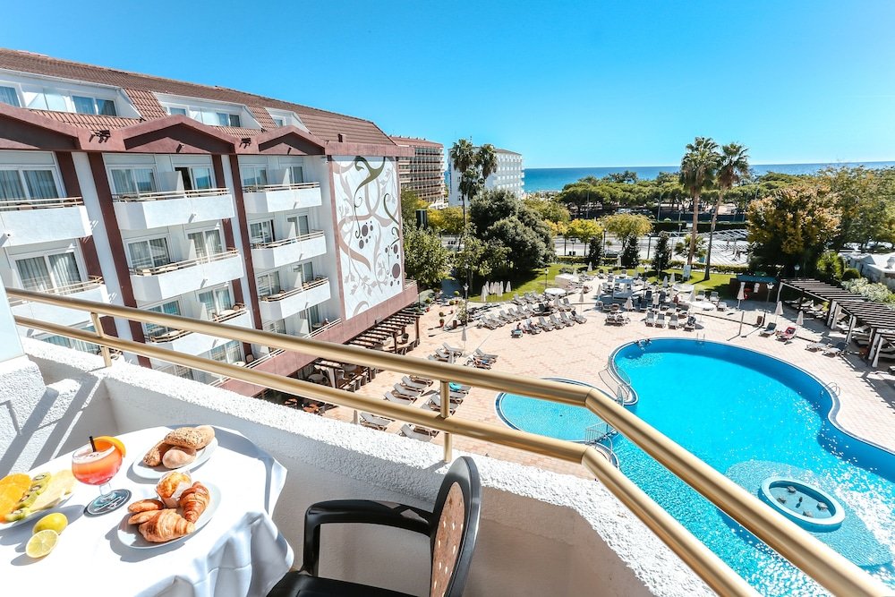 Hotel Florida Park-Santa Susanna Updated 2023 Room Price-Reviews & Deals |  