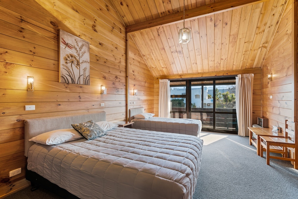 Aspiring Lodge Motel-Wanaka Updated 2023 Room Price-Reviews & Deals |  Trip.com