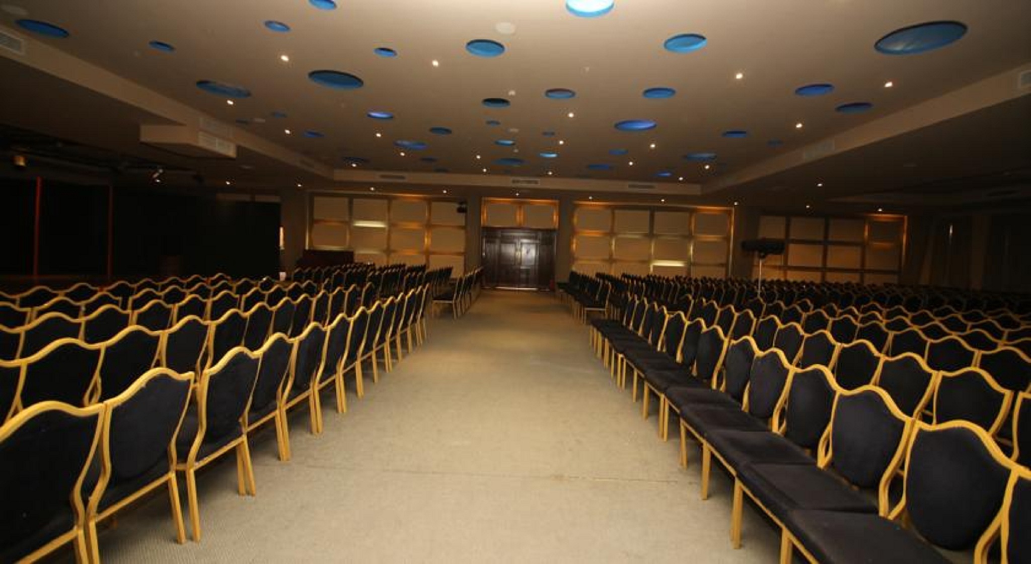 Tamra Beach Resort Over view