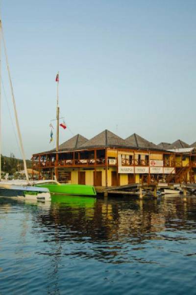 老遊艇俱樂部海濱度假酒店