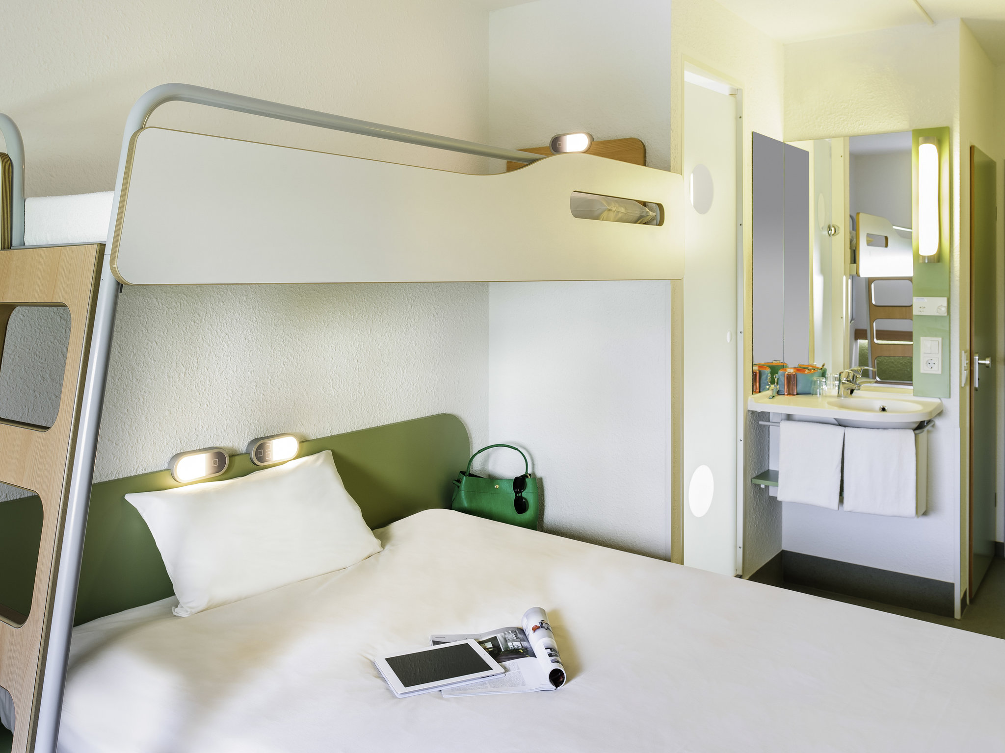 Ibis Budget Paris La Villette 19ème-Paris Updated 2023 Room Price-Reviews &  Deals | Trip.com