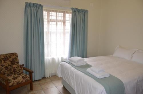Stoep at Steenbok Self Catering-Komatipoort Updated 2023 Room Price-Reviews  & Deals | Trip.com