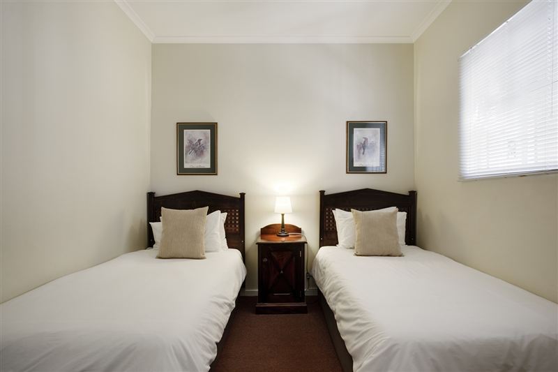 Best Western Cape Suites Hotel-Cape Town Updated 2022 Room Price-Reviews &  Deals | Trip.com