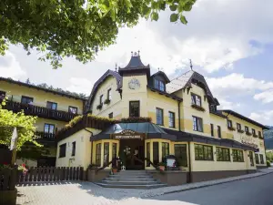 阿尔卑斯活动-乡村旅馆赴舒伯特琳(Alpen-Aktiv-Landgasthof Zur Schubertlinde)