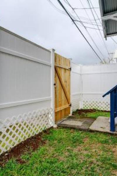 New Whaler Inn- Nautical Magic Hilo Downtown