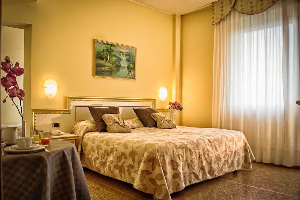 Hotel Terme Internazionale - Valutazioni di hotel 4 stelle a Abano Terme