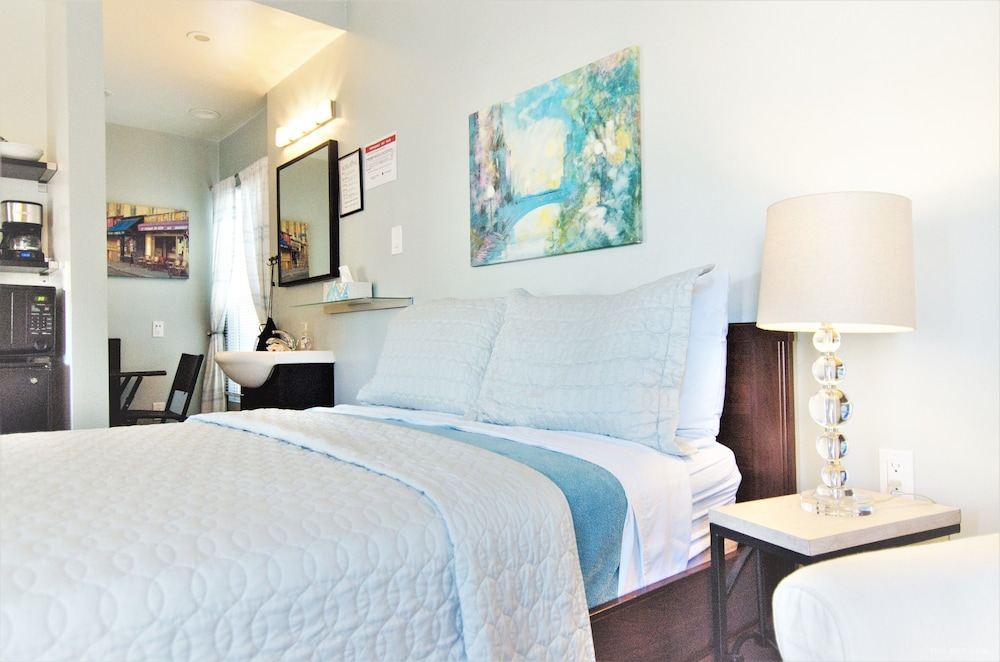 Hotel Royal-Long Beach Updated 2023 Room Price-Reviews u0026 Deals | Trip.com