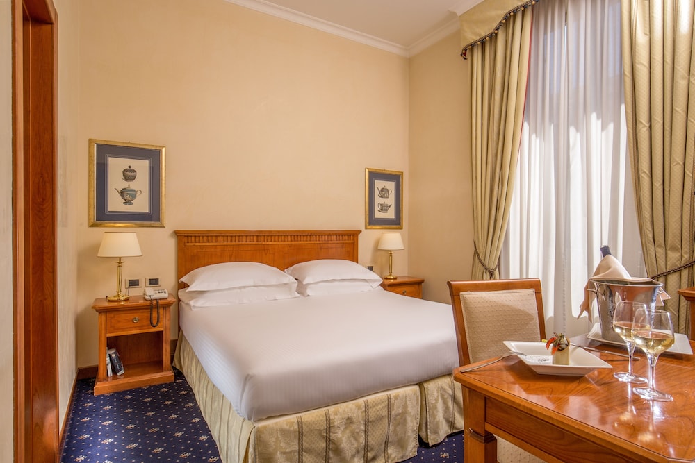 UNAWAY Hotel Empire Roma-Rome Updated 2023 Room Price-Reviews & Deals |  Trip.com