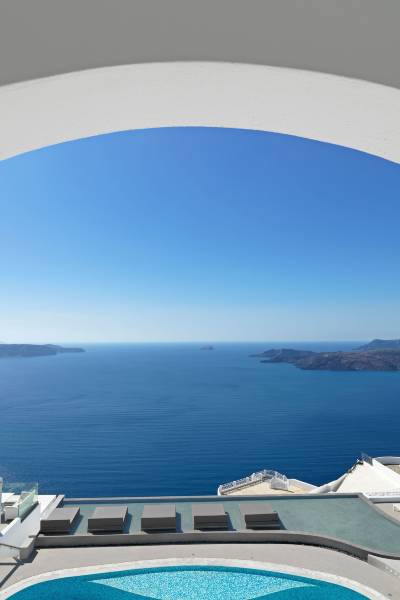 Lilium Santorini Hotel