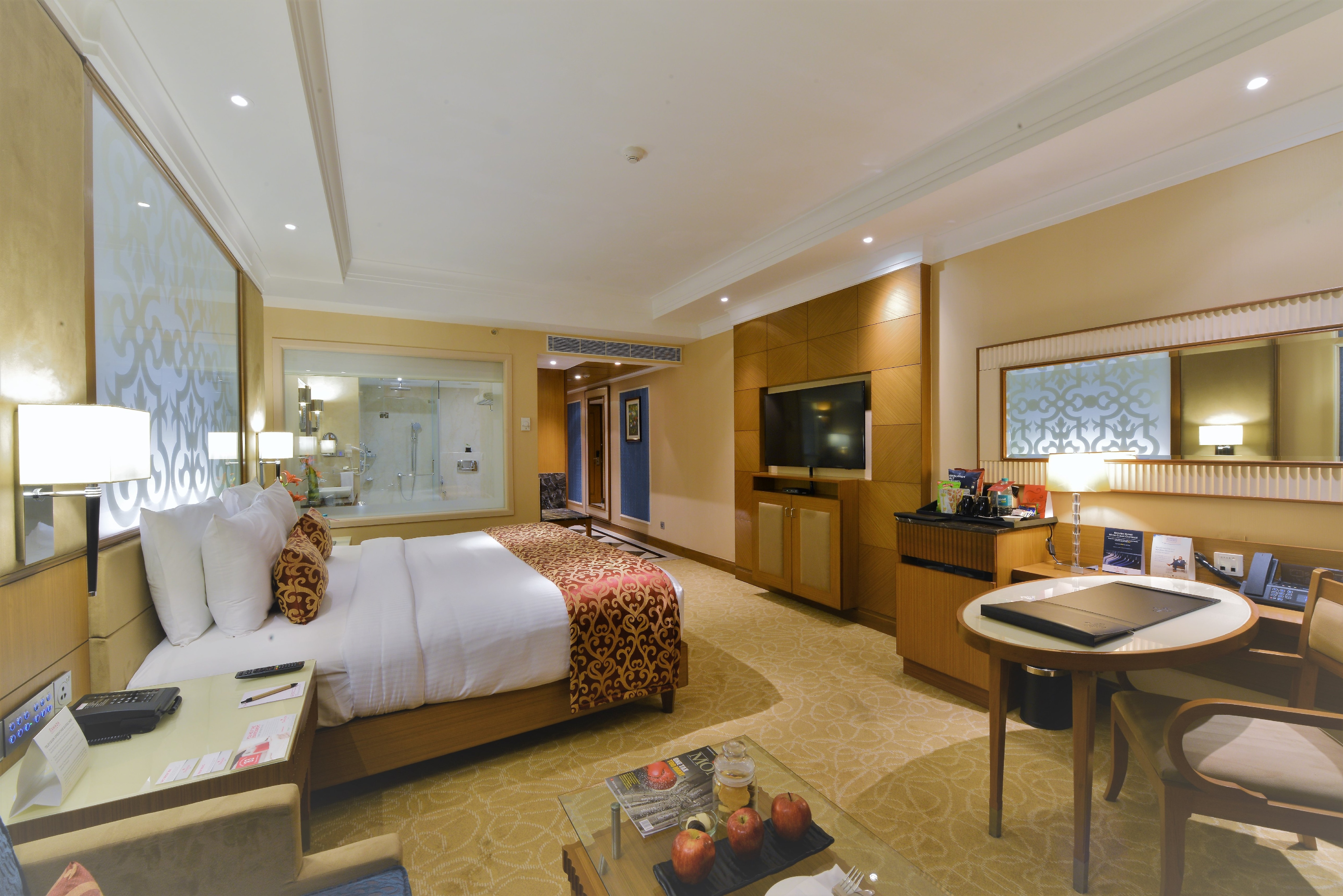 Ramada Plaza Chennai-Chennai Updated 2023 Room Price-Reviews & Deals |  Trip.com