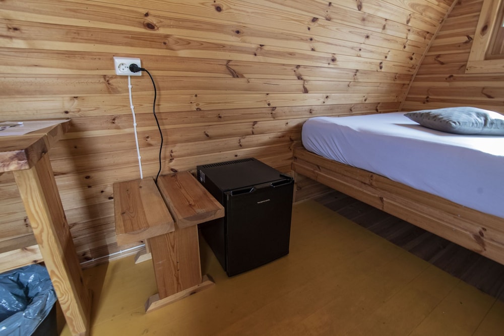Fossatun Camping Pods & Cottages - Sleeping Bag Accommodation-Baer Updated  2023 Room Price-Reviews & Deals | Trip.com