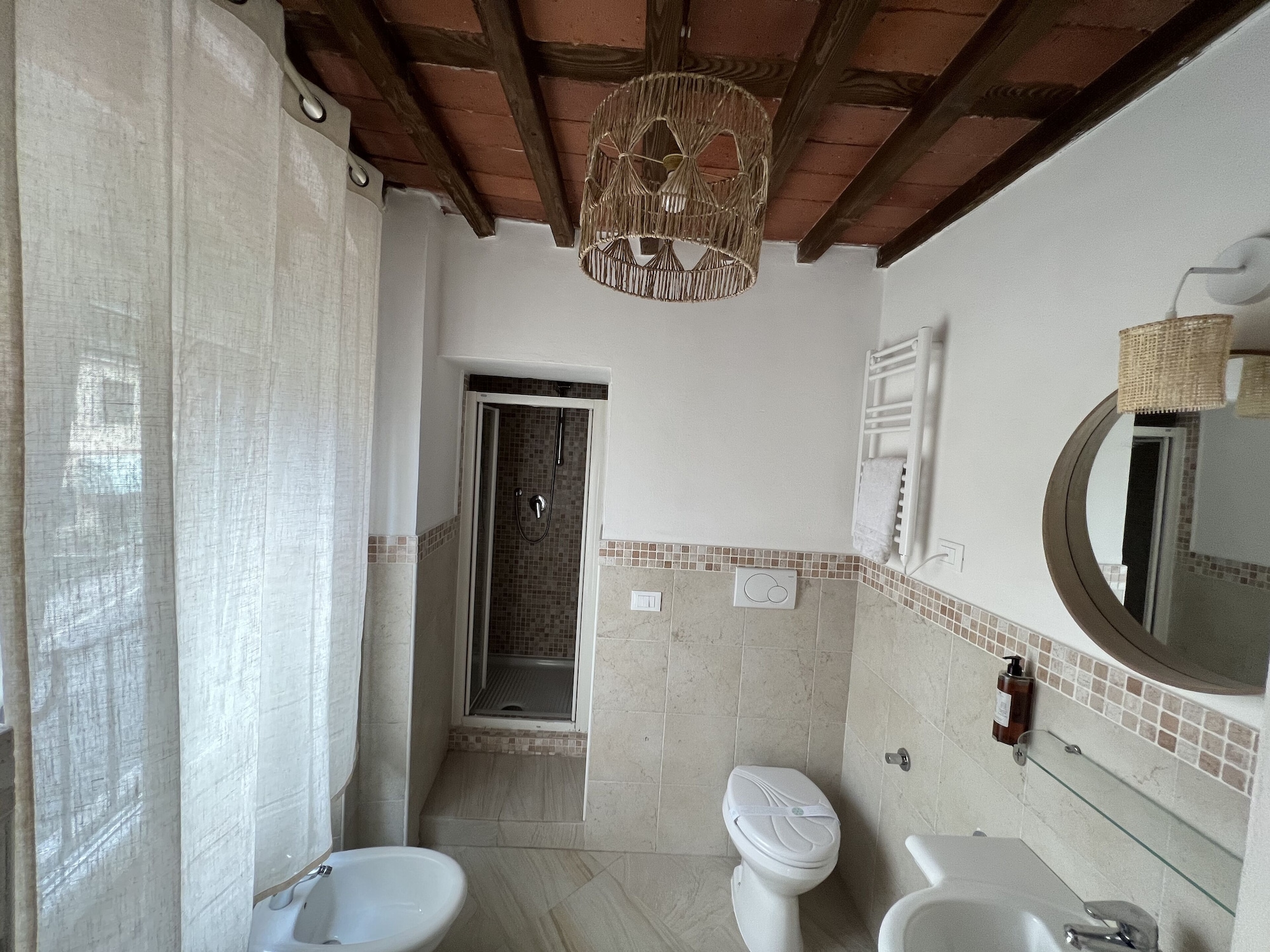 New! -Verderame Rooms & Suite in Lucca Over view