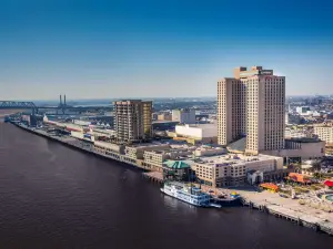 新奥尔良希尔顿河景酒店(Hilton New Orleans Riverside)
