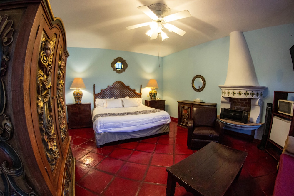 Hacienda de las Flores-San Miguel de Allende Updated 2023 Room  Price-Reviews & Deals 