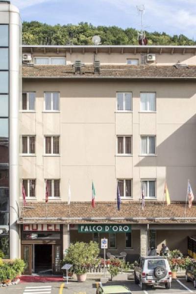 ホテル ファルコ ドーロ