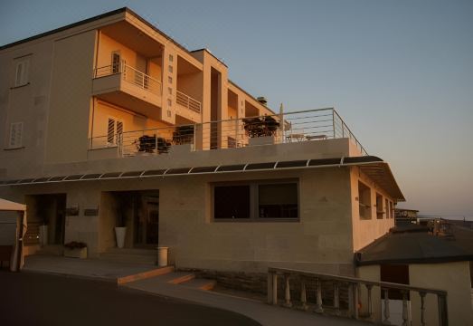 Hotel Alta la Vista Over view