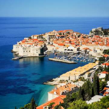 意大利+克罗地亚+卡普里岛+蓝洞+普利特维采湖群国家公园13日10晚跟团游 意大利+克罗地亚+卡普里岛+蓝洞+普利特维采湖群国家公园13日10晚跟团游