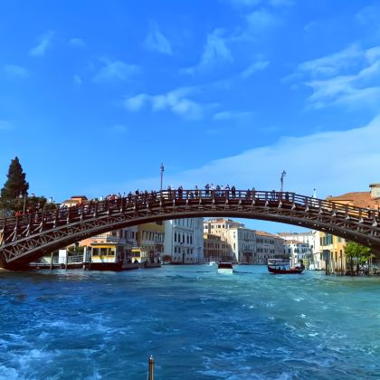 法国巴黎+瑞士+意大利罗马+摩纳哥7日6晚跟团游 法国巴黎+瑞士+意大利罗马+摩纳哥7日6晚跟团游