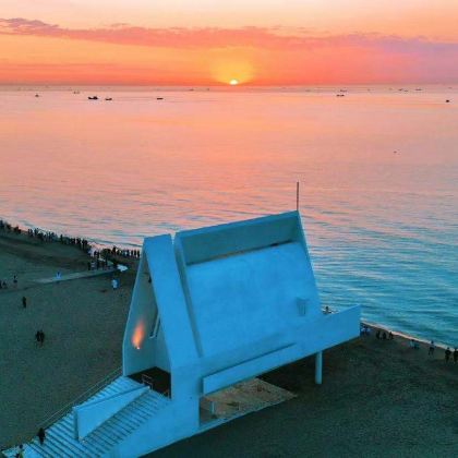 秦皇岛+北戴河+山海关5日4晚跟团游 秦皇岛+北戴河+山海关5日4晚跟团游