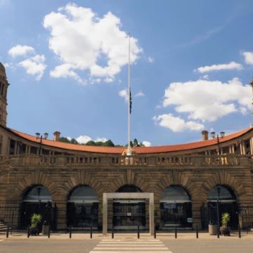 南非开普敦桌山+好望角+厄加勒斯角+齐齐卡马国家公园+太阳城+匹林斯堡国家公园+比勒陀利亚先民博物馆9日8晚私家团 南非开普敦桌山+好望角+厄加勒斯角+齐齐卡马国家公园+太阳城+匹林斯堡国家公园+比勒陀利亚先民博物馆9日8晚私家团