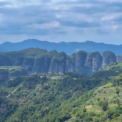 绍兴+嵊州+新昌+鲁迅故里景区+安昌古镇+绍兴柯岩风景区+张村樱花谷+十九峰4日3晚私家团 绍兴+嵊州+新昌+鲁迅故里景区+安昌古镇+绍兴柯岩风景区+张村樱花谷+十九峰4日3晚私家团
