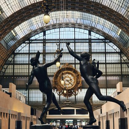 法国巴黎+芬兰赫尔辛基+罗瓦涅米+列维8日7晚私家团 法国巴黎+芬兰赫尔辛基+罗瓦涅米+列维8日7晚私家团