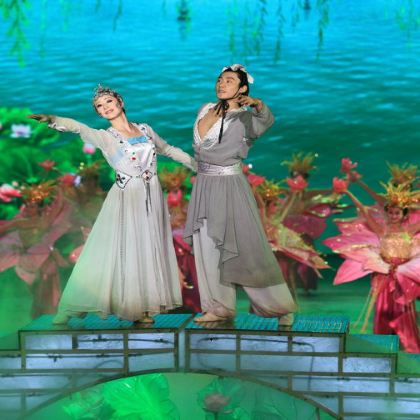 华东5市+扬州+乌镇+上海迪士尼度假区7日6晚跟团游 华东5市+扬州+乌镇+上海迪士尼度假区7日6晚跟团游