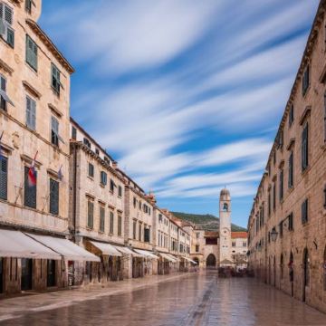 斯洛文尼亚卢布尔雅那+斯科契扬溶洞+皮兰+Waterfall Kozjak+博希尼湖+布莱德湖+波斯托伊纳溶洞11日10晚私家团 斯洛文尼亚卢布尔雅那+斯科契扬溶洞+皮兰+Waterfall Kozjak+博希尼湖+布莱德湖+波斯托伊纳溶洞11日10晚私家团