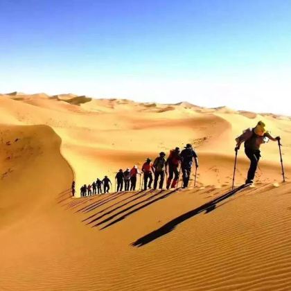 徒步·阿拉善+腾格里沙漠3日2晚跟团游