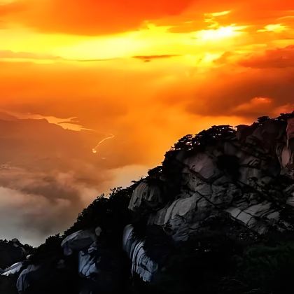 黄冈+东坡赤壁+黄冈遗爱湖国家湿地公园+天堂寨风景区+东山问梅村+五祖寺+四祖寺4日3晚私家团 黄冈+东坡赤壁+黄冈遗爱湖国家湿地公园+天堂寨风景区+东山问梅村+五祖寺+四祖寺4日3晚私家团