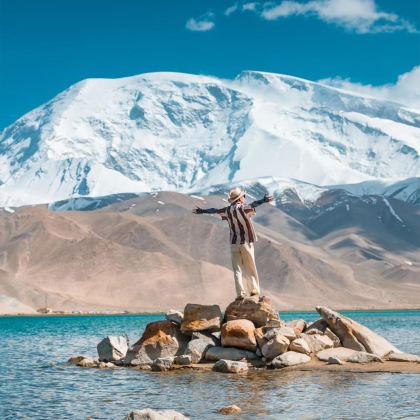 新疆乌鲁木齐+喀什地区10日9晚自由行 新疆乌鲁木齐+喀什地区10日9晚自由行