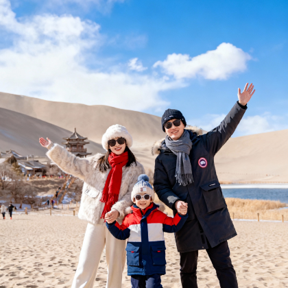 青海湖景区+茶卡盐湖+黑独山+敦煌+张掖8日7晚自由行 青海湖景区+茶卡盐湖+黑独山+敦煌+张掖8日7晚自由行