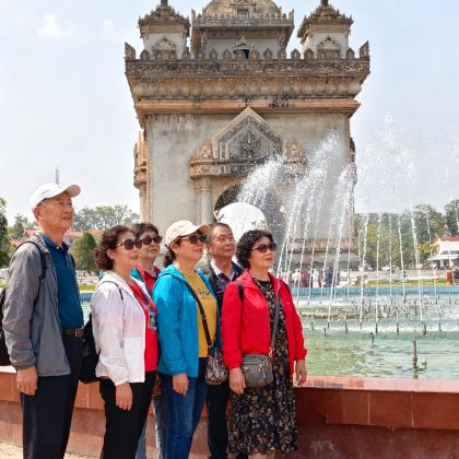 老挝琅勃拉邦+万荣+万象8日7晚跟团游 老挝琅勃拉邦+万荣+万象8日7晚跟团游