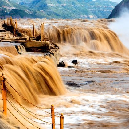 西安+延安+兵马俑+壶口瀑布+甘泉大峡谷5日4晚私家团 西安+延安+兵马俑+壶口瀑布+甘泉大峡谷5日4晚私家团