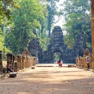 金边王宫+吴哥窟+高龙岛10日9晚自由行 金边王宫+吴哥窟+高龙岛10日9晚自由行