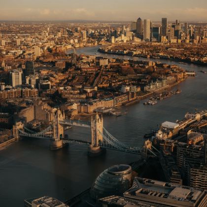 英国伦敦+牛津+曼彻斯特+温德米尔镇+爱丁堡+约克+剑桥10日拼小团 英国伦敦+牛津+曼彻斯特+温德米尔镇+爱丁堡+约克+剑桥10日拼小团