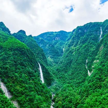 江西宜春+明月山+羊狮慕风景区3日2晚私家团