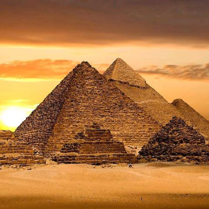 埃及+巴林+埃及博物馆+阿斯旺水坝+帝王谷+赫嘎达12日跟团游